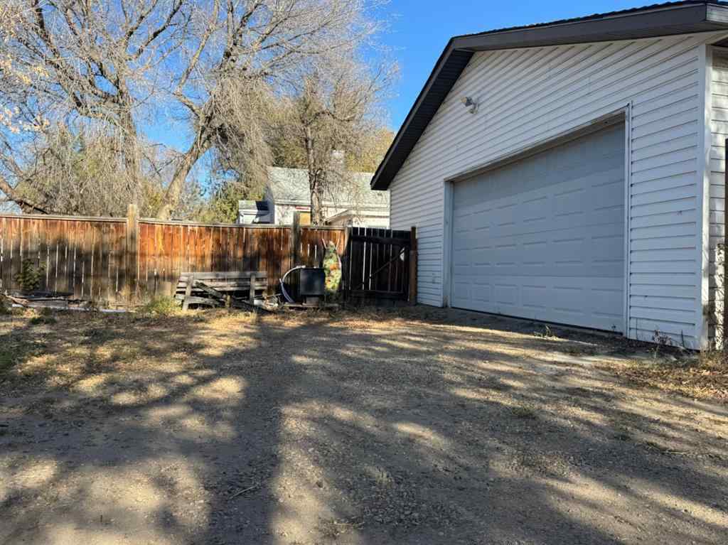 MLS® A2265141 - 5319 47 Avenue  in City Center South West Wetaskiwin, Residential