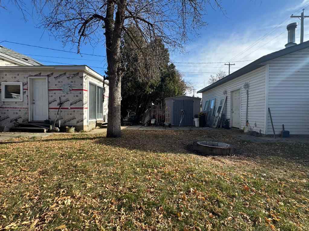 MLS® A2265141 - 5319 47 Avenue  in City Center South West Wetaskiwin, Residential