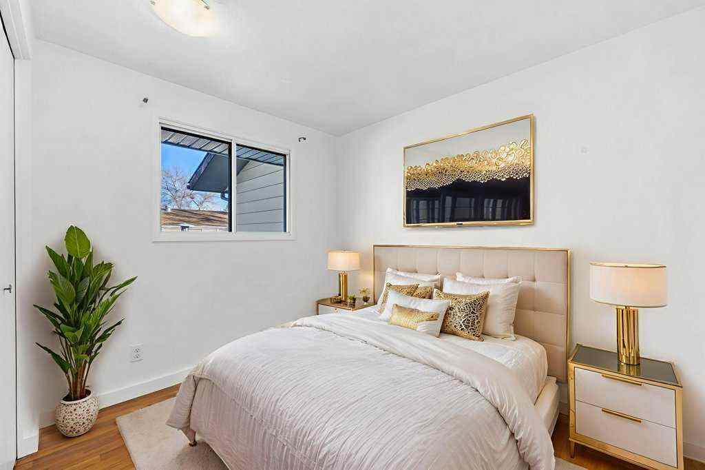 MLS® A2265142 - 130 Pineset Place NE in Pineridge Calgary, Residential