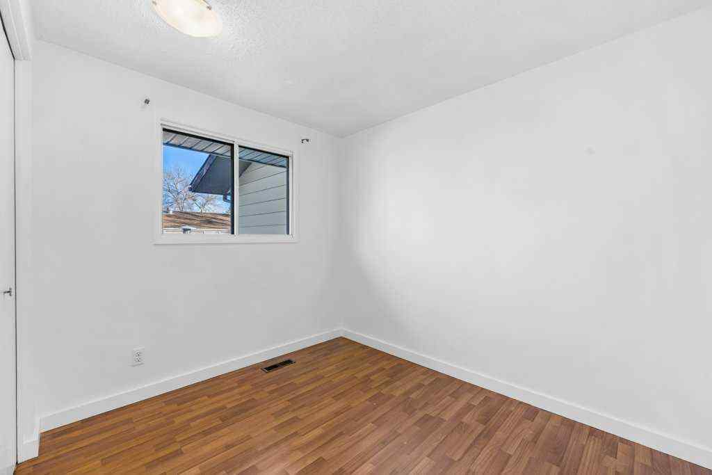 MLS® A2265142 - 130 Pineset Place NE in Pineridge Calgary, Residential