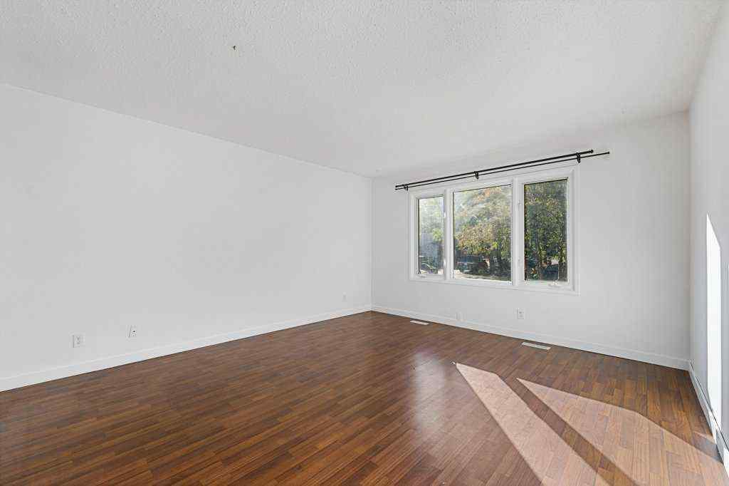 MLS® A2265142 - 130 Pineset Place NE in Pineridge Calgary, Residential