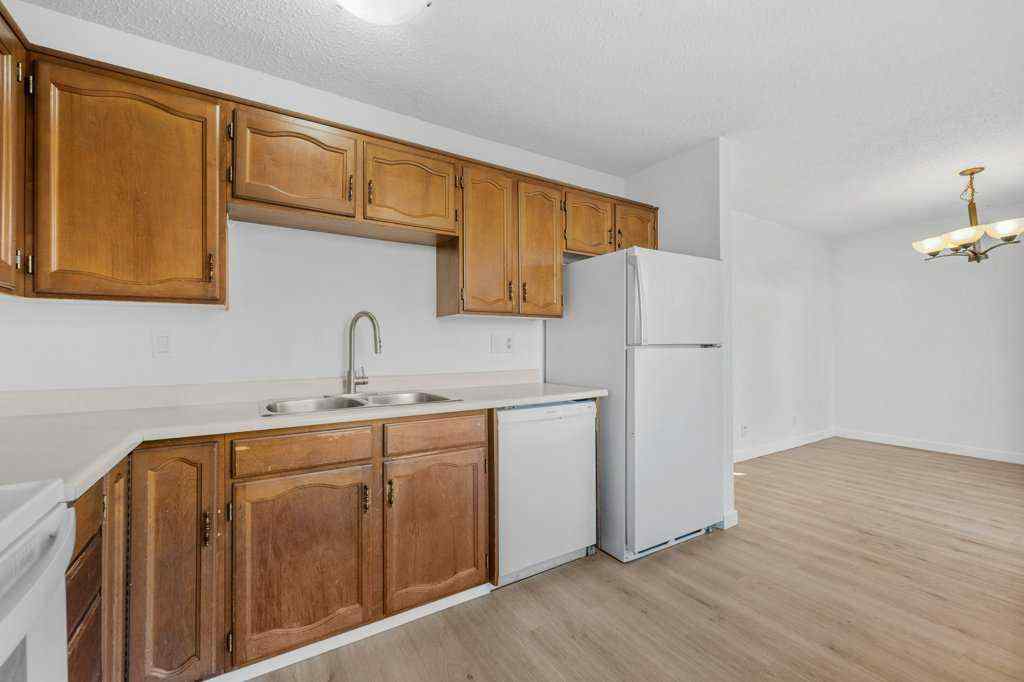 MLS® A2265142 - 130 Pineset Place NE in Pineridge Calgary, Residential