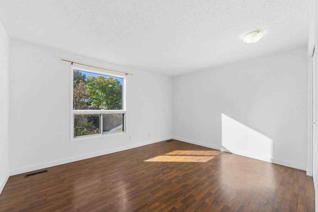 MLS® A2265142 - 130 Pineset Place NE in Pineridge Calgary, Residential