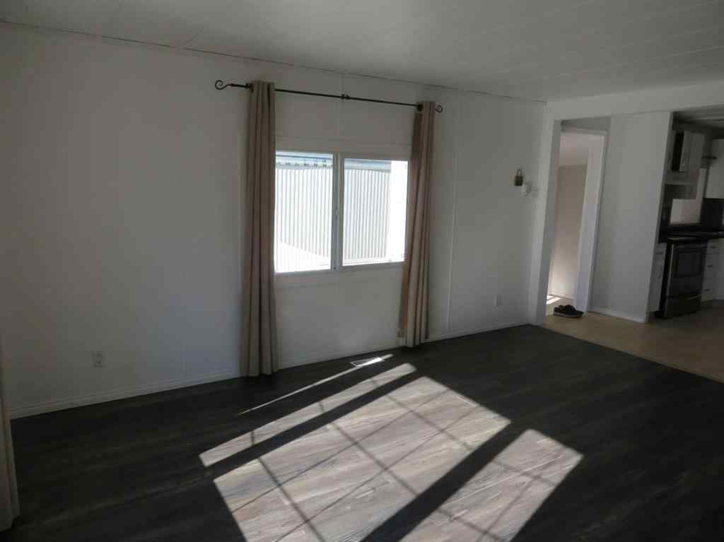 MLS® A2265149 - 13 Westwood Court   in Westwood Innisfail, Mobile