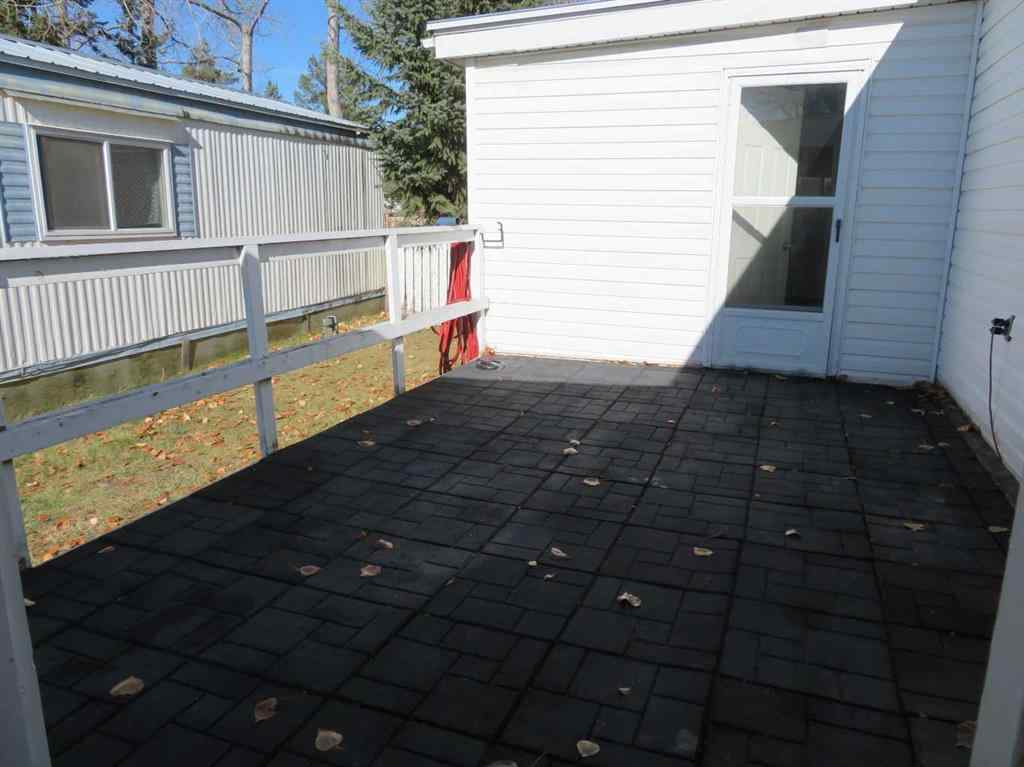 MLS® A2265149 - 13 Westwood Court   in Westwood Innisfail, Mobile