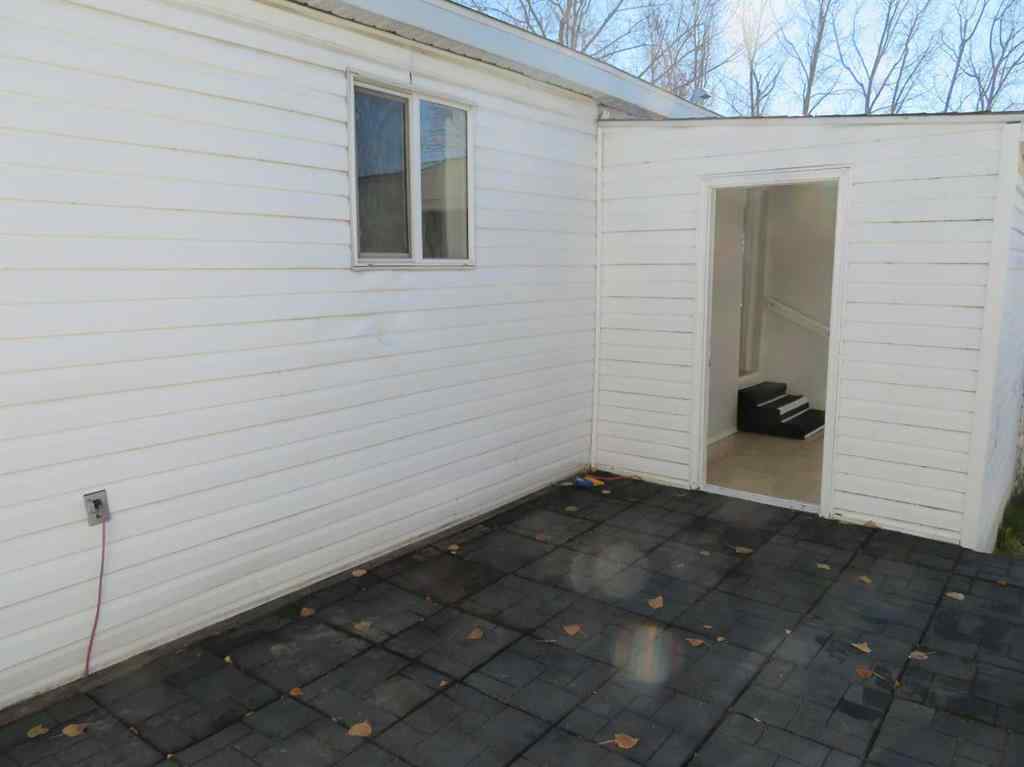 MLS® A2265149 - 13 Westwood Court   in Westwood Innisfail, Mobile