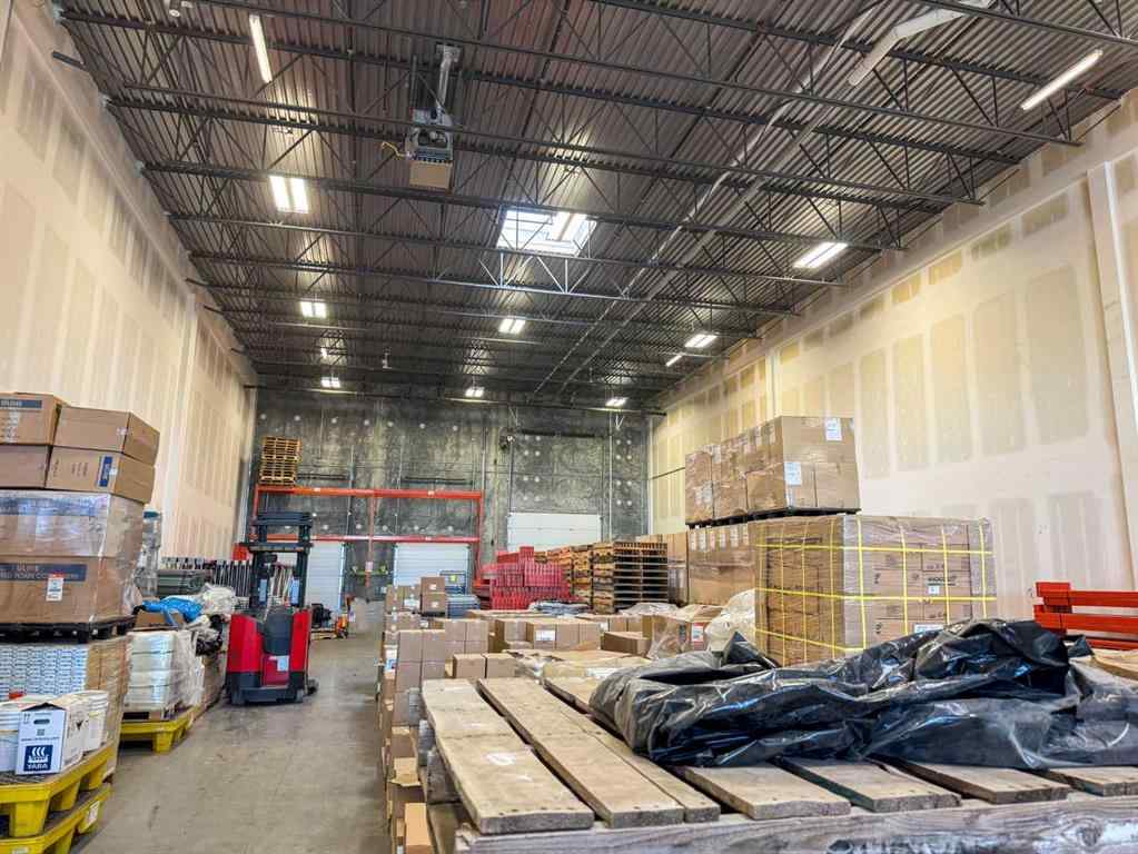 MLS® A2265150 - Unit #105 18 Highland Park Way NE in NONE Airdrie, Commercial