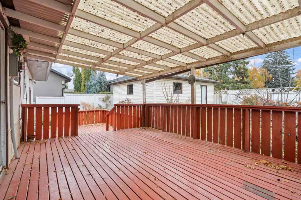 MLS® A2265151 - 100 Fairview Drive SE in Fairview Calgary, Residential