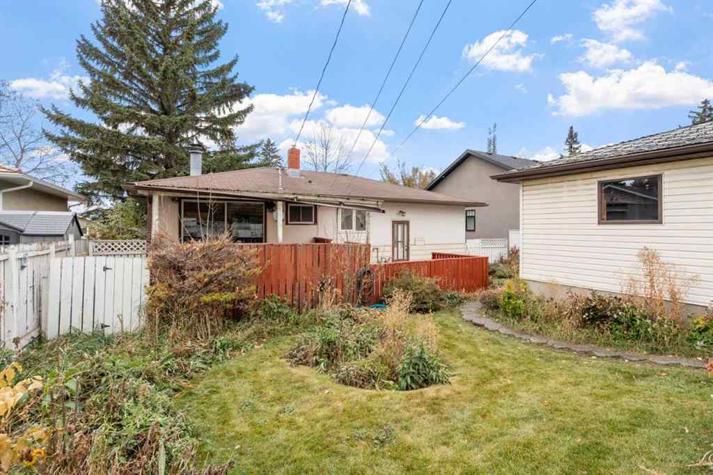 MLS® A2265151 - 100 Fairview Drive SE in Fairview Calgary, Residential