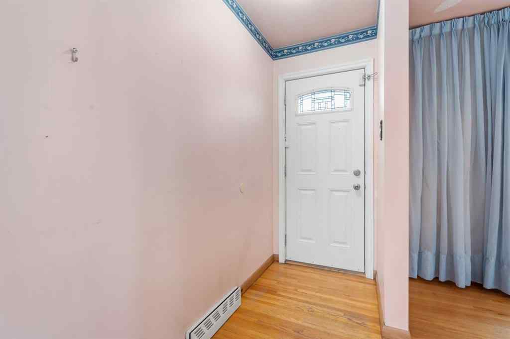 MLS® A2265151 - 100 Fairview Drive SE in Fairview Calgary, Residential