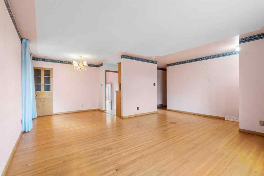 MLS® A2265151 - 100 Fairview Drive SE in Fairview Calgary, Residential