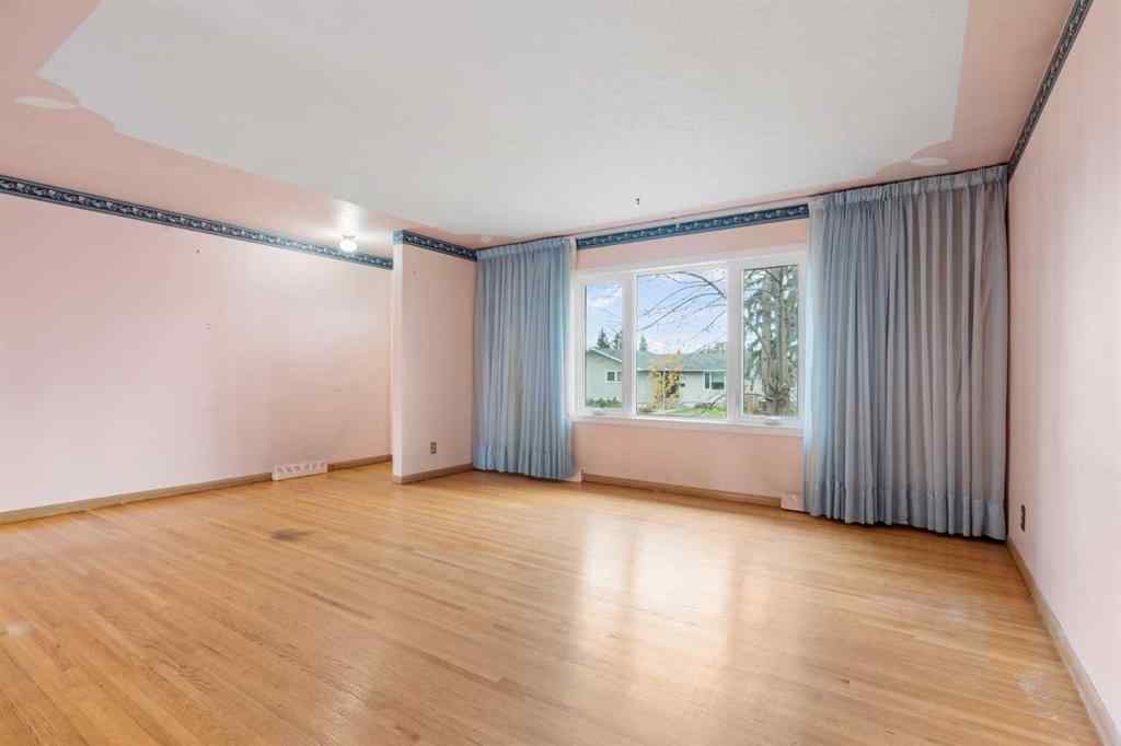 MLS® A2265151 - 100 Fairview Drive SE in Fairview Calgary, Residential