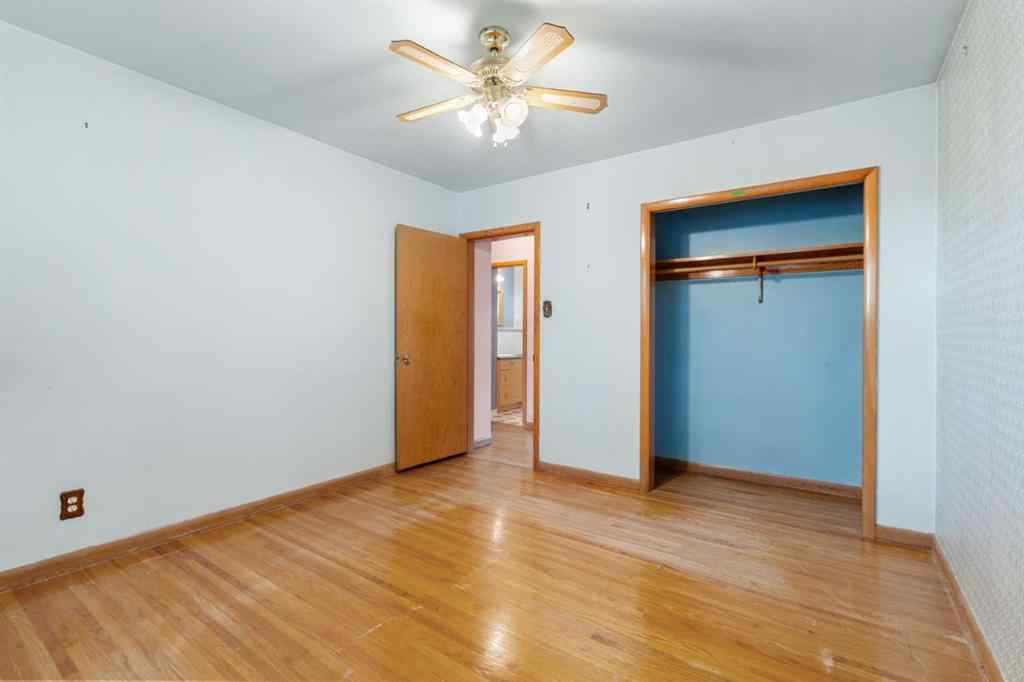 MLS® A2265151 - 100 Fairview Drive SE in Fairview Calgary, Residential