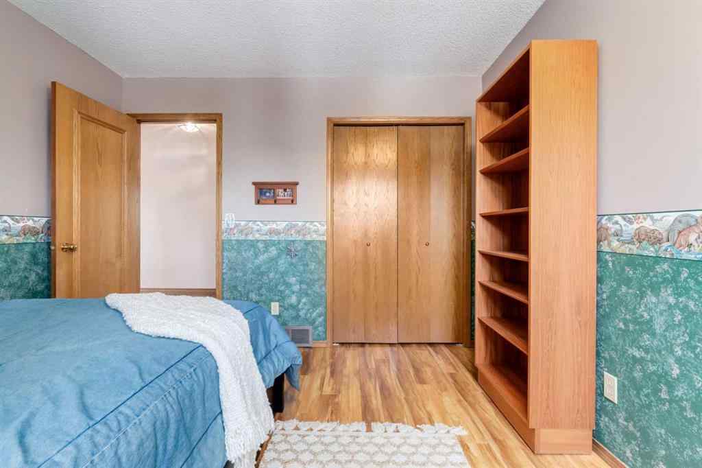 MLS® A2265153 - 39 Canterbury Court SW in Canyon Meadows Calgary, Residential