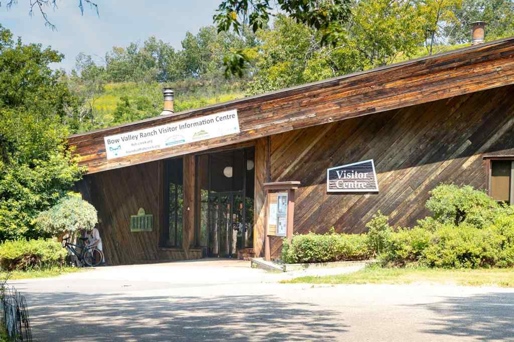 MLS® A2265153 - 39 Canterbury Court SW in Canyon Meadows Calgary, Residential