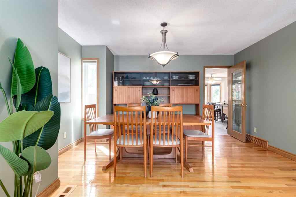 MLS® A2265153 - 39 Canterbury Court SW in Canyon Meadows Calgary, Residential