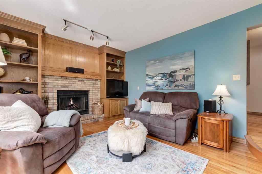 MLS® A2265153 - 39 Canterbury Court SW in Canyon Meadows Calgary, Residential