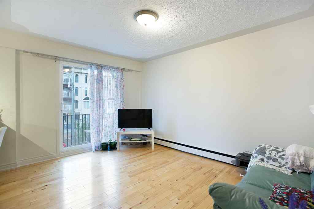 MLS® A2265154 - Unit #302 1027 12 Avenue SW in Beltline Calgary, Residential