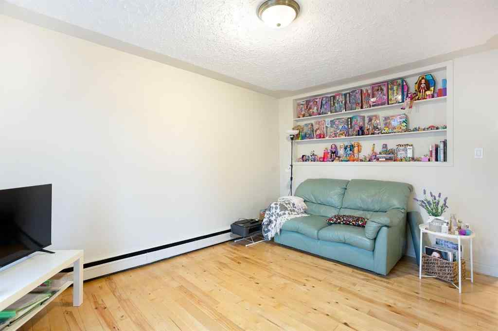 MLS® A2265154 - Unit #302 1027 12 Avenue SW in Beltline Calgary, Residential