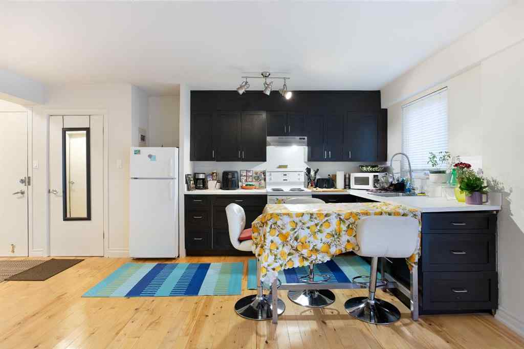 MLS® A2265154 - Unit #302 1027 12 Avenue SW in Beltline Calgary, Residential