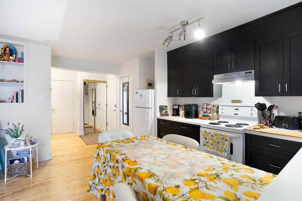 MLS® A2265154 - Unit #302 1027 12 Avenue SW in Beltline Calgary, Residential