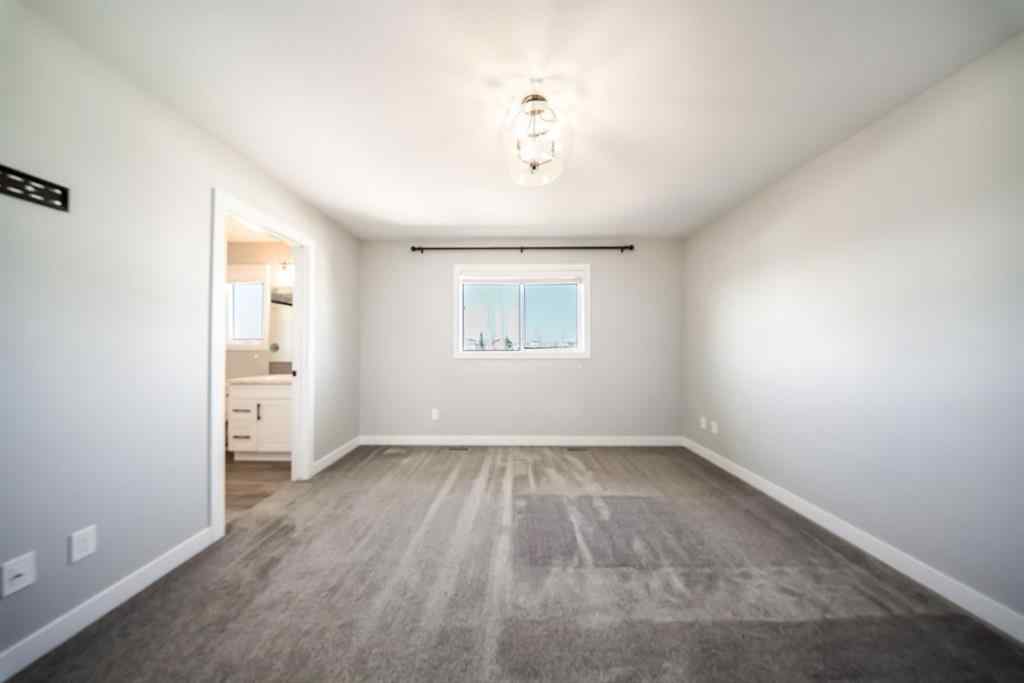 MLS® A2265156 - 88 Henderson Crescent  in Hawkridge Estates Penhold, Residential