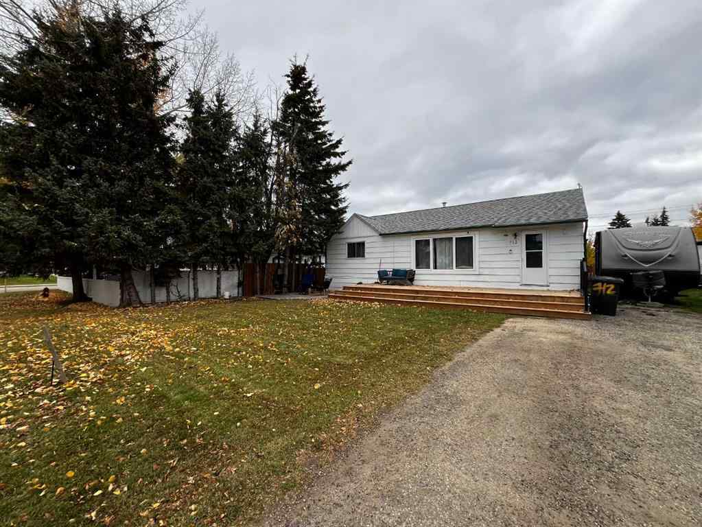 MLS® A2265158 - 712 3 Avenue NW in NONE Slave Lake, Residential