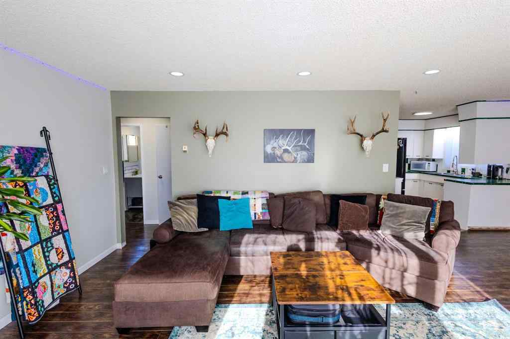 MLS® A2265158 - 712 3 Avenue NW in NONE Slave Lake, Residential