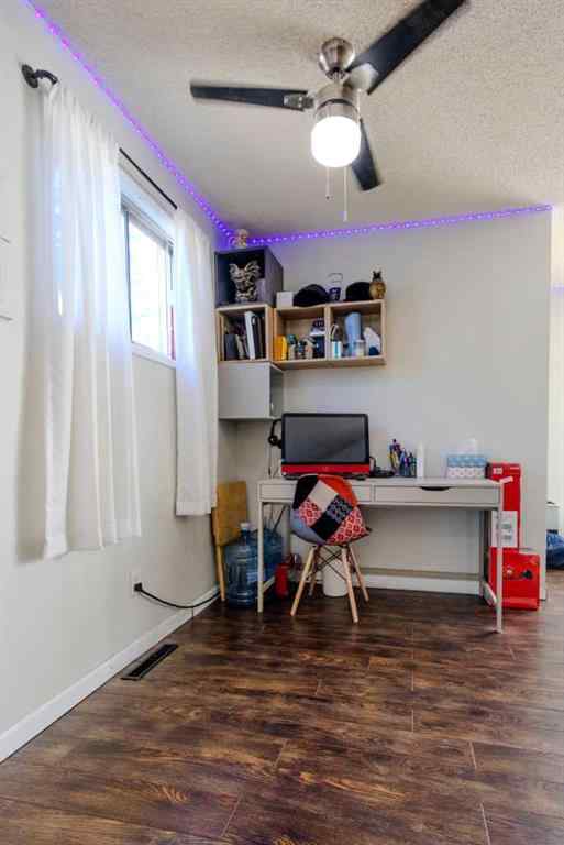 MLS® A2265158 - 712 3 Avenue NW in NONE Slave Lake, Residential