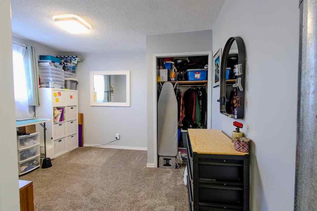 MLS® A2265158 - 712 3 Avenue NW in NONE Slave Lake, Residential