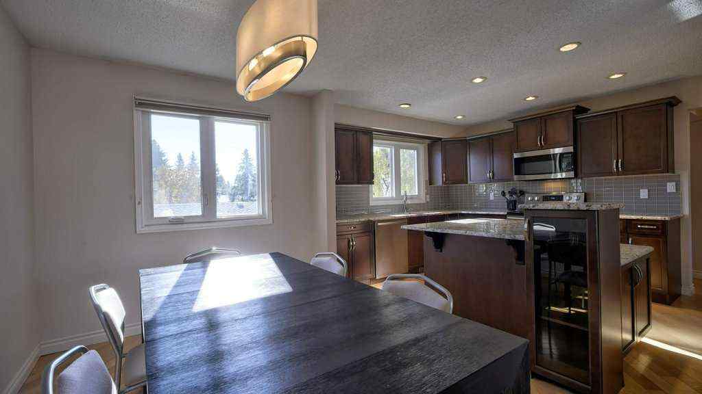 MLS® A2265160 - 5650 Brenner Crescent NW in Brentwood Calgary, Residential
