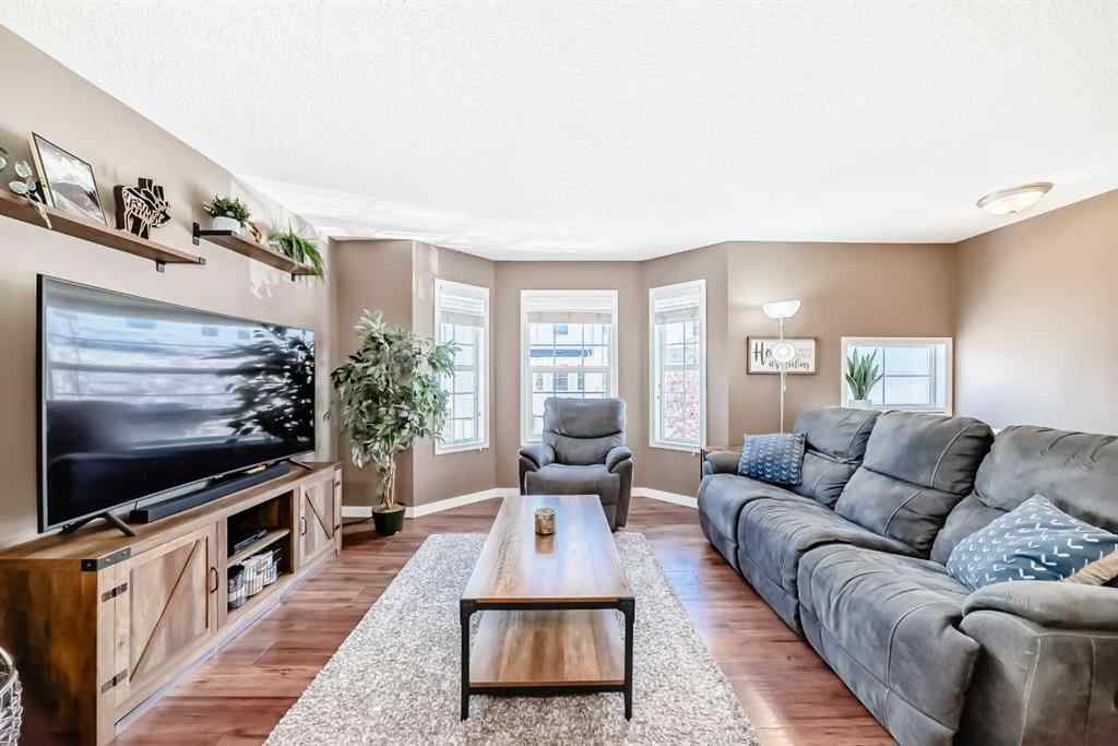 MLS® A2265161 - 268 Prestwick Acres Lane SE in McKenzie Towne Calgary, Residential