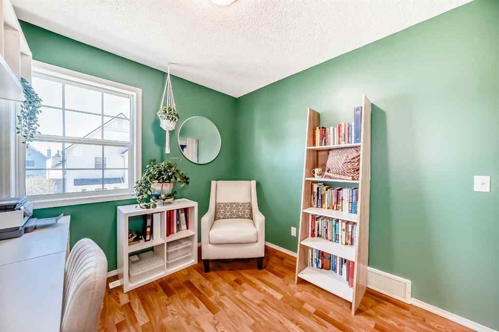 MLS® A2265161 - 268 Prestwick Acres Lane SE in McKenzie Towne Calgary, Residential