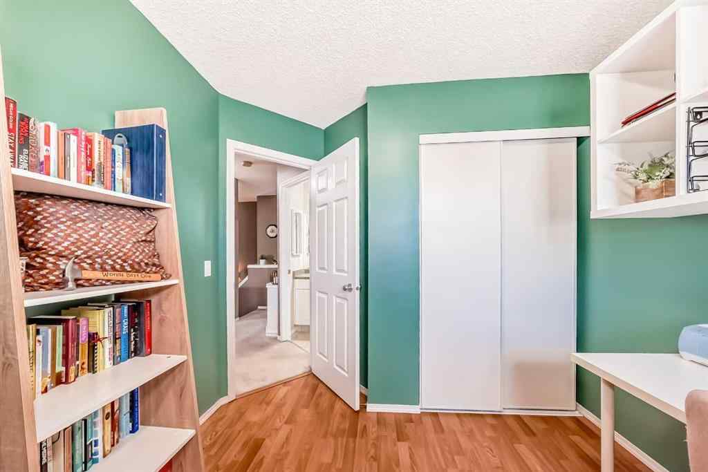 MLS® A2265161 - 268 Prestwick Acres Lane SE in McKenzie Towne Calgary, Residential