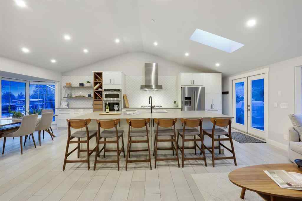 MLS® A2265164 - 3224 Conrad Drive NW in Charleswood Calgary, Residential