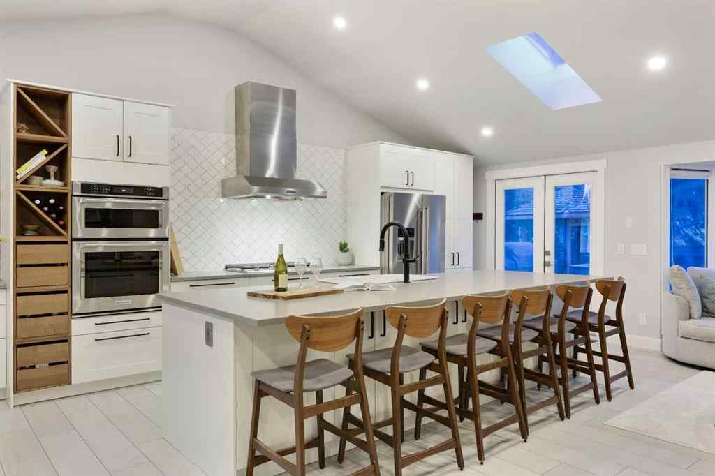 MLS® A2265164 - 3224 Conrad Drive NW in Charleswood Calgary, Residential