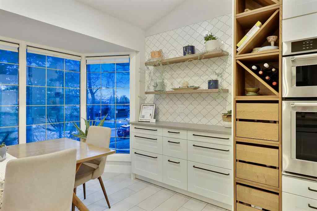 MLS® A2265164 - 3224 Conrad Drive NW in Charleswood Calgary, Residential