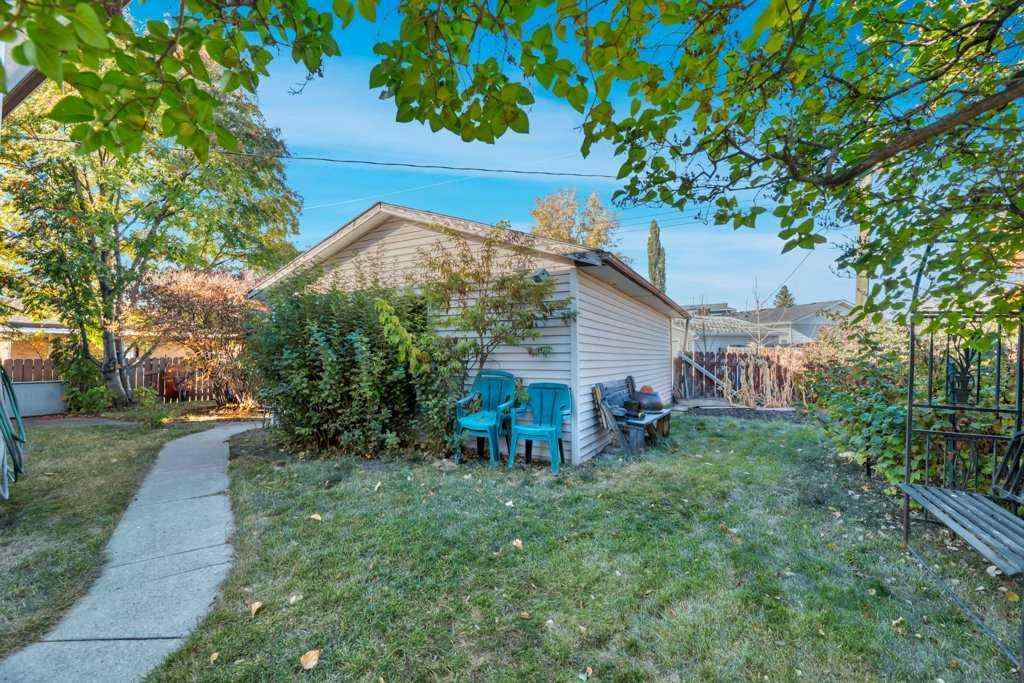 MLS® A2265165 - 543 Maidstone Drive NE in Marlborough Park Calgary, Residential