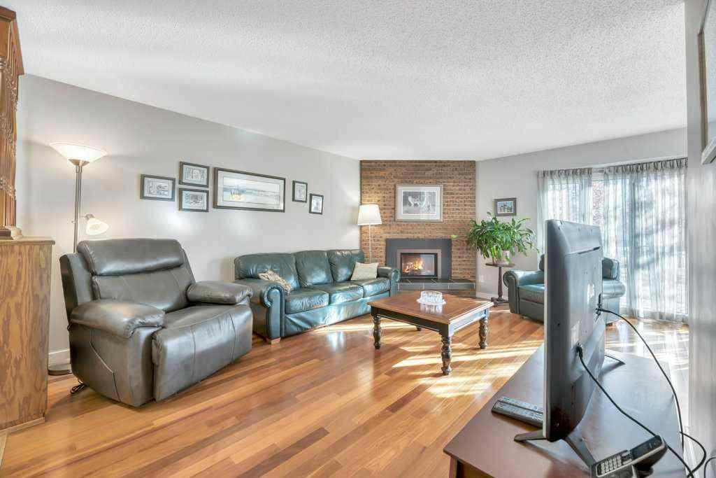 MLS® A2265165 - 543 Maidstone Drive NE in Marlborough Park Calgary, Residential