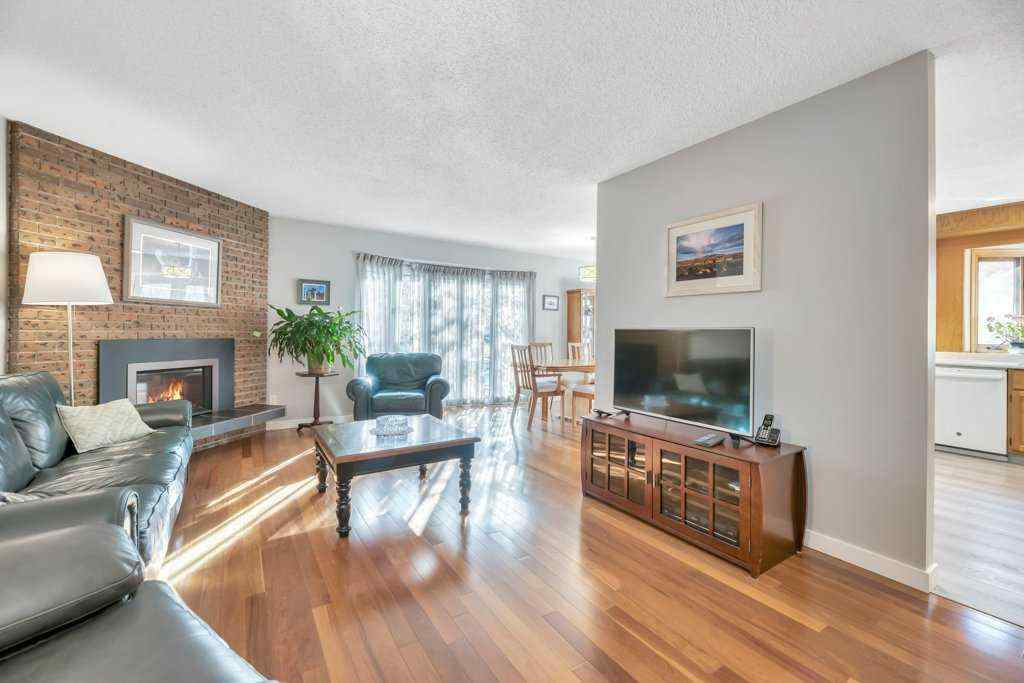 MLS® A2265165 - 543 Maidstone Drive NE in Marlborough Park Calgary, Residential