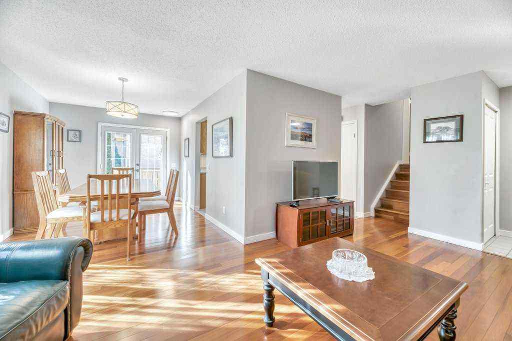 MLS® A2265165 - 543 Maidstone Drive NE in Marlborough Park Calgary, Residential