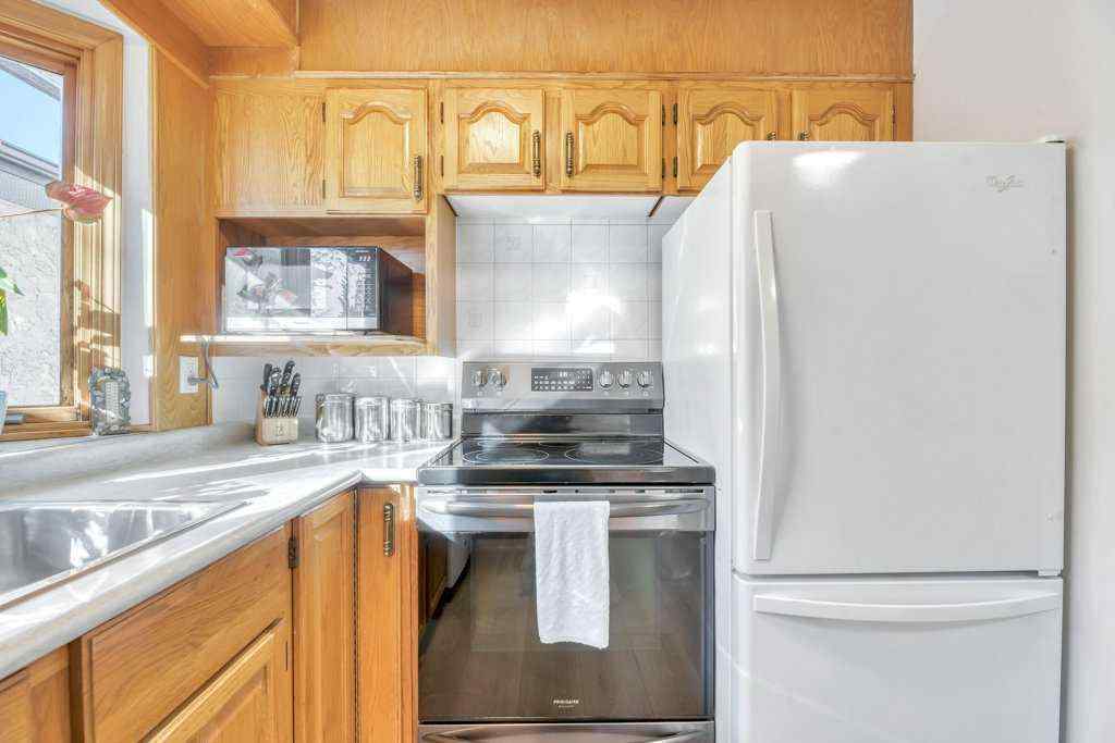 MLS® A2265165 - 543 Maidstone Drive NE in Marlborough Park Calgary, Residential