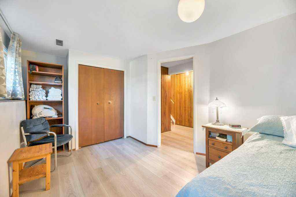 MLS® A2265165 - 543 Maidstone Drive NE in Marlborough Park Calgary, Residential