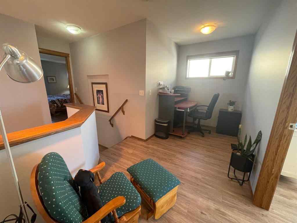 MLS® A2265166 - 63 Glensummit Close  in GlenEagles Cochrane, Residential