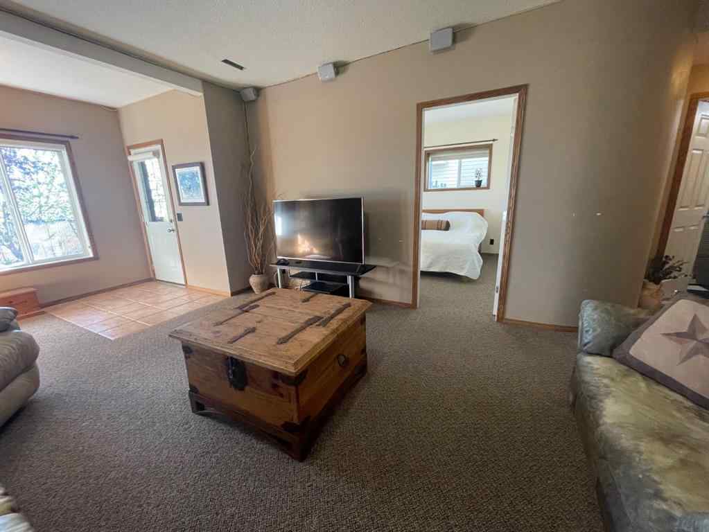 MLS® A2265166 - 63 Glensummit Close  in GlenEagles Cochrane, Residential