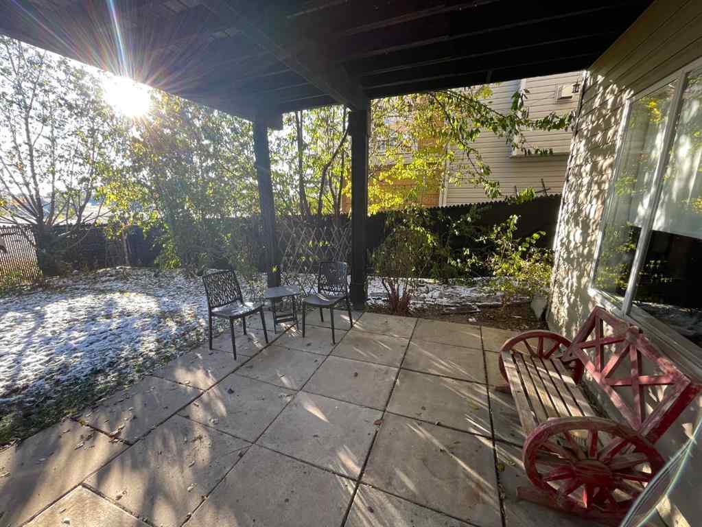 MLS® A2265166 - 63 Glensummit Close  in GlenEagles Cochrane, Residential