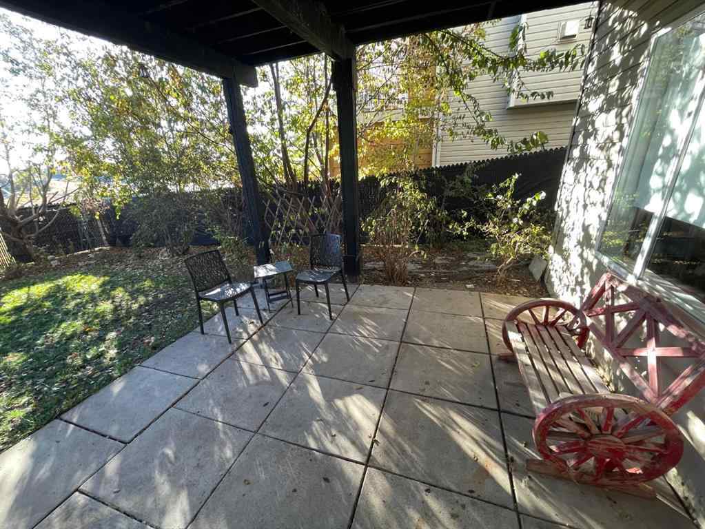 MLS® A2265166 - 63 Glensummit Close  in GlenEagles Cochrane, Residential