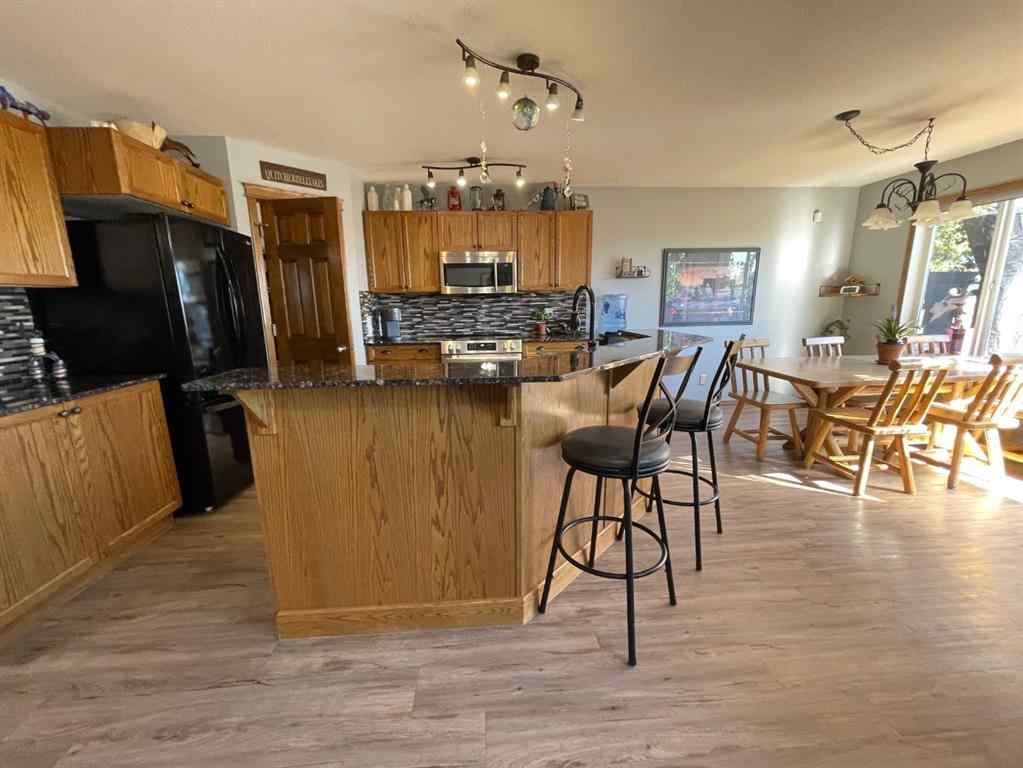 MLS® A2265166 - 63 Glensummit Close  in GlenEagles Cochrane, Residential