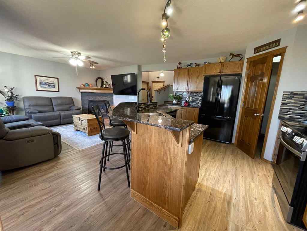 MLS® A2265166 - 63 Glensummit Close  in GlenEagles Cochrane, Residential