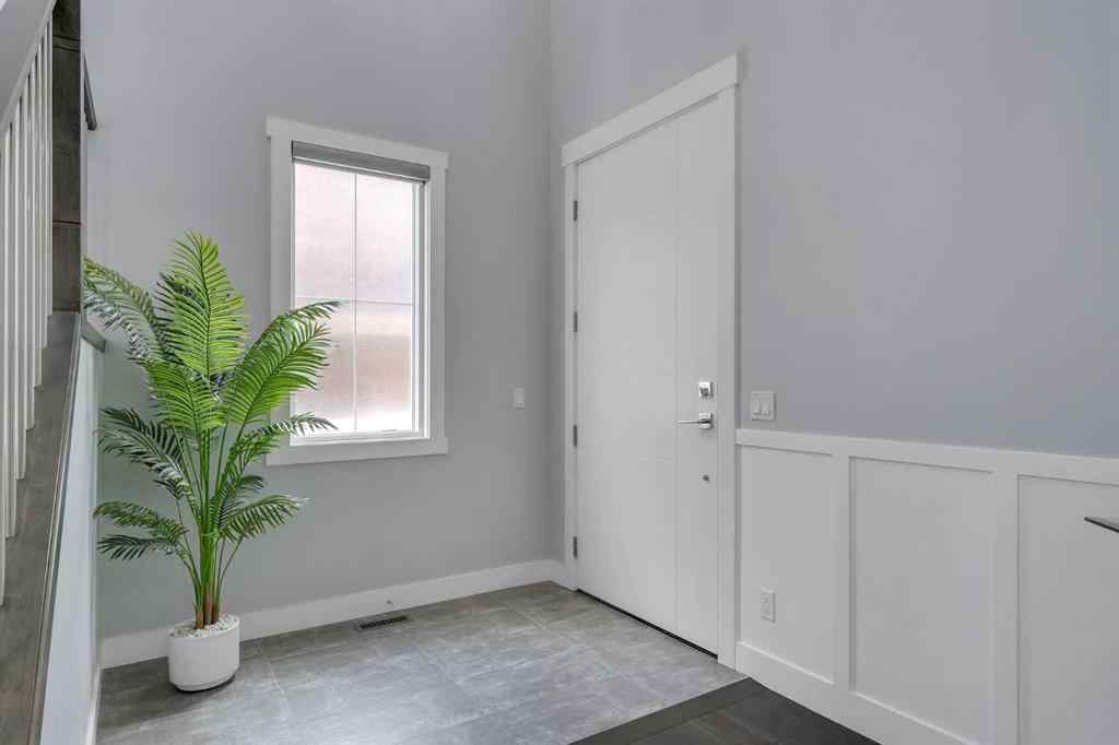 MLS® A2265169 - 7 Waterford Heights  in NONE Chestermere, Residential